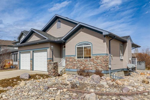 937 Cimarron Park Close, Okotoks, AB - Outdoor
