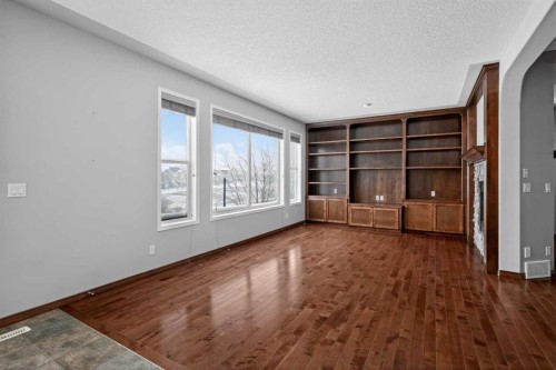 70 Panatella Circle Nw, Calgary, AB - Indoor Photo Showing Other Room