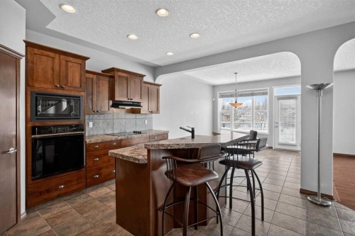 70 Panatella Circle Nw, Calgary, AB - Indoor Photo Showing Kitchen