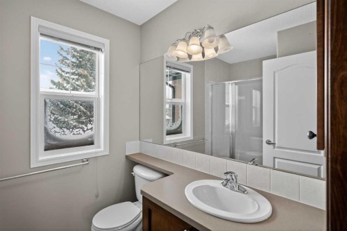 70 Panatella Circle Nw, Calgary, AB - Indoor Photo Showing Bathroom