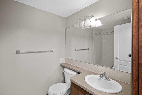 70 Panatella Circle Nw, Calgary, AB - Indoor Photo Showing Bathroom