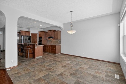70 Panatella Circle Nw, Calgary, AB - Indoor Photo Showing Kitchen