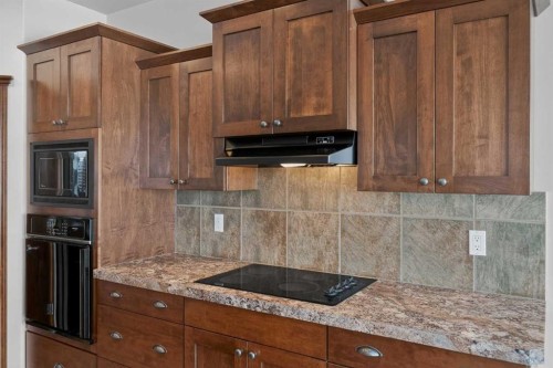 70 Panatella Circle Nw, Calgary, AB - Indoor Photo Showing Kitchen