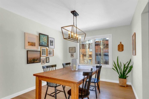 40 Deermont Road Se, Calgary, AB - Indoor Photo Showing Dining Room