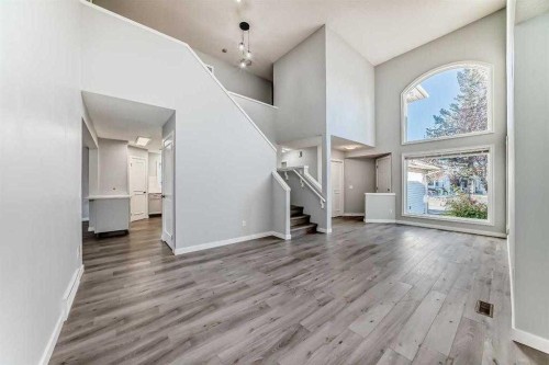 10134 Hidden Valley Drive Nw, Calgary, AB - Indoor Photo Showing Other Room