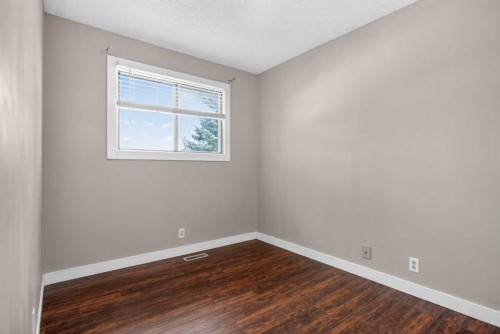 32 Fallingworth Court Ne, Calgary, AB - Indoor Photo Showing Other Room