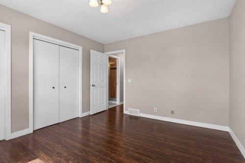 32 Fallingworth Court Ne, Calgary, AB - Indoor Photo Showing Other Room