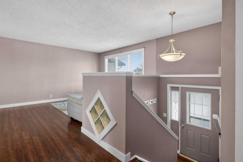 32 Fallingworth Court Ne, Calgary, AB - Indoor Photo Showing Other Room