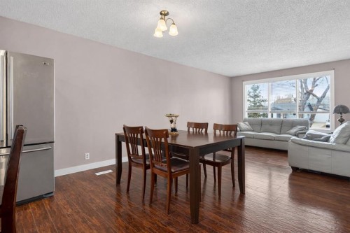 32 Fallingworth Court Ne, Calgary, AB - Indoor