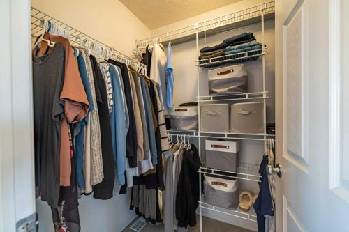 322 Rockyspring Circle Nw, Calgary, AB - Indoor With Storage
