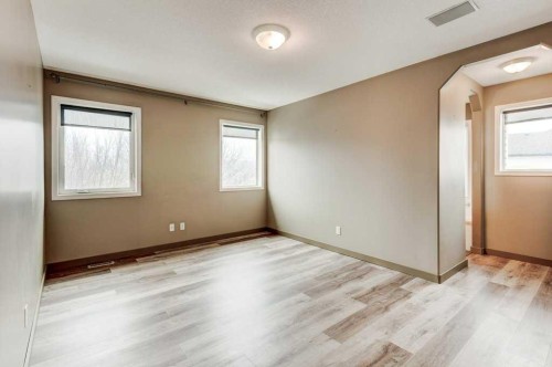 427 Copperfield Boulevard Se, Calgary, AB - Indoor Photo Showing Other Room