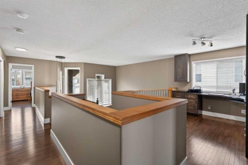 111 Valley Ponds Crescent Nw, Calgary, AB - Indoor
