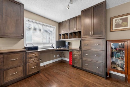 111 Valley Ponds Crescent Nw, Calgary, AB - Indoor Photo Showing Office
