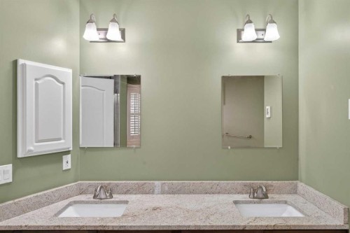 111 Valley Ponds Crescent Nw, Calgary, AB - Indoor Photo Showing Bathroom