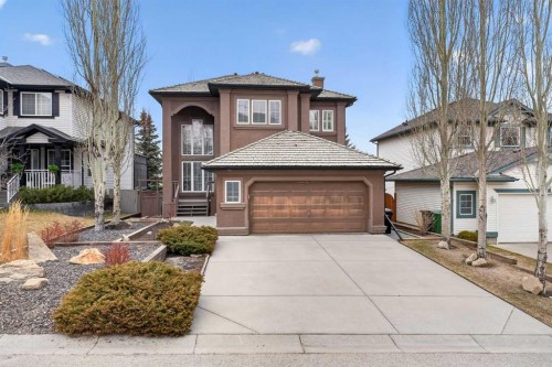 111 Valley Ponds Crescent Nw, Calgary, AB - Outdoor With Facade