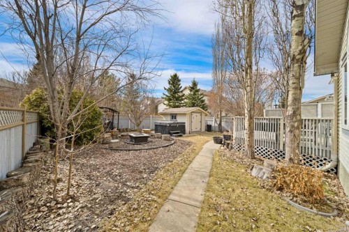 90 Riverview Circle Se, Calgary, AB - Outdoor