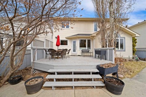 90 Riverview Circle Se, Calgary, AB - Outdoor