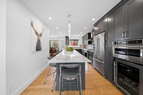 90 Riverview Circle Se, Calgary, AB - Indoor