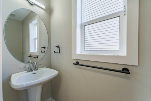 11 Saddlemont Close Ne, Calgary, AB - Indoor Photo Showing Bathroom