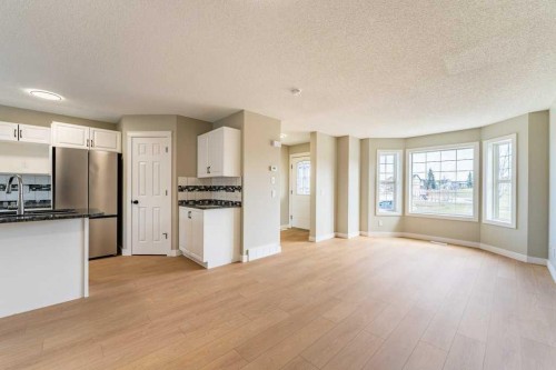 11 Saddlemont Close Ne, Calgary, AB - Indoor Photo Showing Kitchen