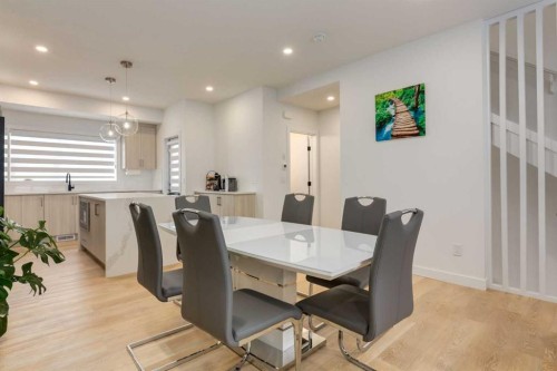 94-903 Mahogany Boulevard Se, Calgary, AB - Indoor Photo Showing Dining Room