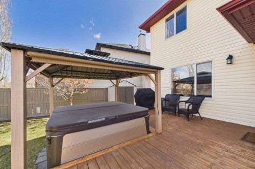 190 Brightonstone Bay Se, Calgary, AB - Outdoor With Exterior