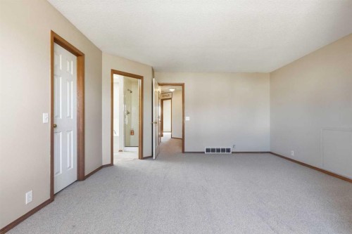 105 Crystalridge Drive, Okotoks, AB - Indoor Photo Showing Other Room