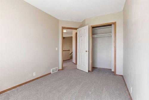 105 Crystalridge Drive, Okotoks, AB - Indoor Photo Showing Other Room