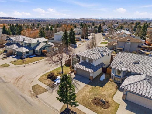105 Crystalridge Drive, Okotoks, AB - Outdoor