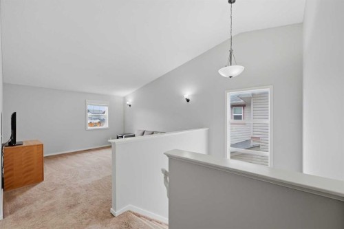 1198 Kingston Crescent Se, Airdrie, AB - Indoor Photo Showing Other Room