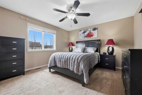 1198 Kingston Crescent Se, Airdrie, AB - Indoor Photo Showing Bedroom