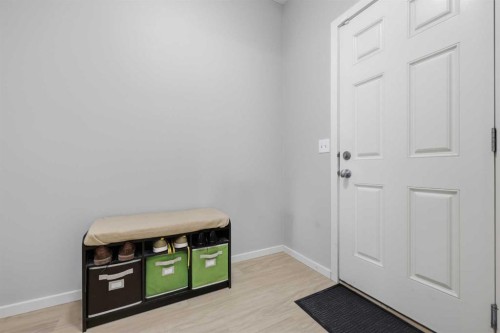 1198 Kingston Crescent Se, Airdrie, AB - Indoor Photo Showing Other Room
