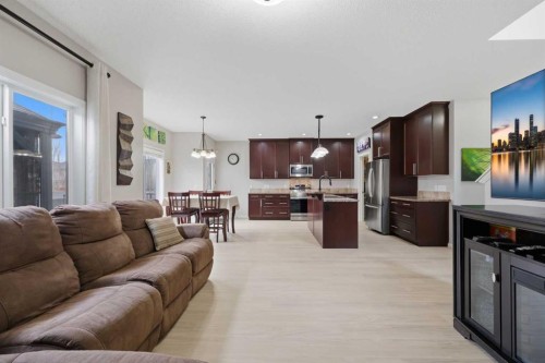 1198 Kingston Crescent Se, Airdrie, AB - Indoor