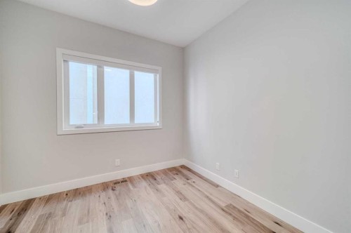 111 Aspen Summit Boulevard Sw, Calgary, AB - Indoor Photo Showing Other Room