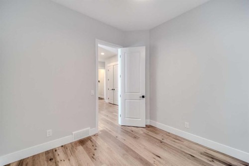 111 Aspen Summit Boulevard Sw, Calgary, AB - Indoor Photo Showing Other Room