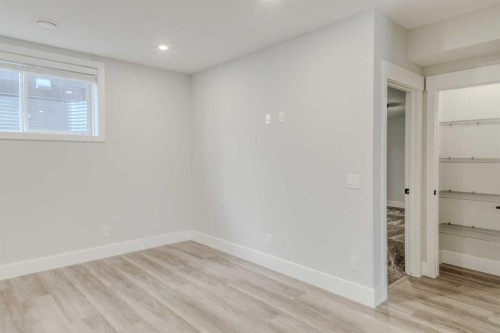 111 Aspen Summit Boulevard Sw, Calgary, AB - Indoor Photo Showing Other Room