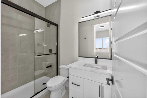 380 Watercrest Place, Chestermere, AB - Indoor Photo Showing Bathroom
