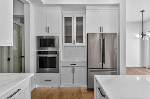 380 Watercrest Place, Chestermere, AB - Indoor Photo Showing Kitchen
