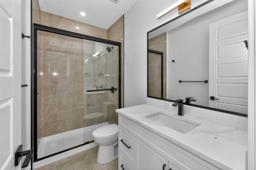 380 Watercrest Place, Chestermere, AB - Indoor Photo Showing Bathroom