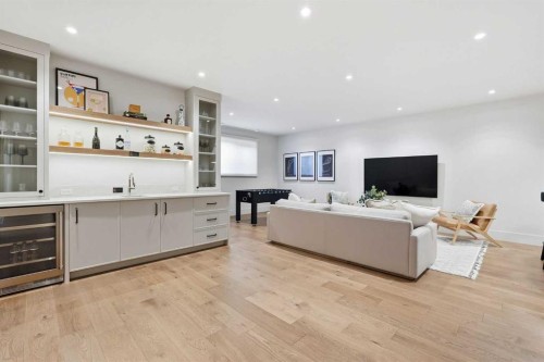 725 Serenity Bend, Heritage Pointe, AB - Indoor