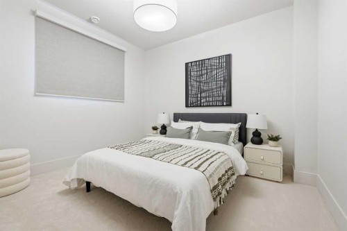 725 Serenity Bend, Heritage Pointe, AB - Indoor Photo Showing Bedroom