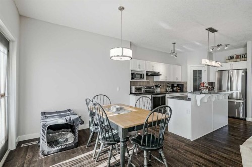 103 Bridle Estates Mews Sw, Calgary, AB - Indoor