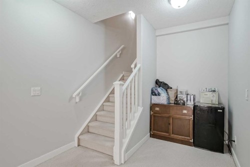 103 Bridle Estates Mews Sw, Calgary, AB - Indoor Photo Showing Other Room