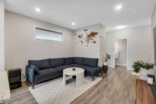 92 Legacy Glen Street Se, Calgary, AB - Indoor Photo Showing Living Room