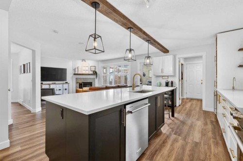 60 Inverness Drive Se, Calgary, AB - Indoor Photo Showing Kitchen With Upgraded Kitchen