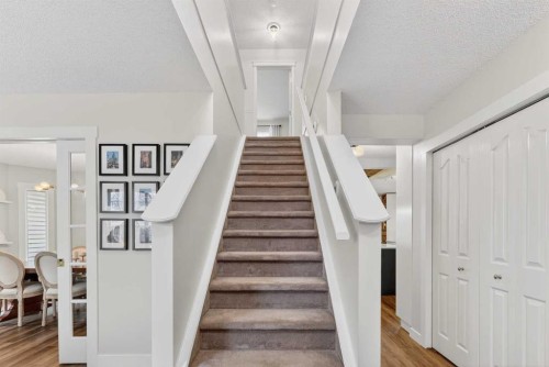 60 Inverness Drive Se, Calgary, AB - Indoor Photo Showing Other Room