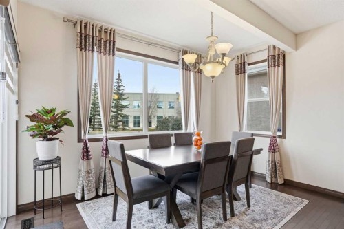 6 Springborough Green Sw, Calgary, AB - Indoor Photo Showing Dining Room