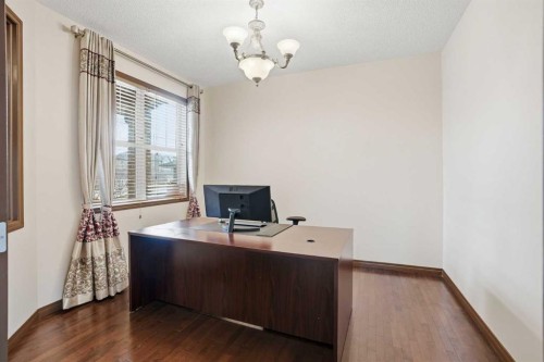 6 Springborough Green Sw, Calgary, AB - Indoor Photo Showing Office
