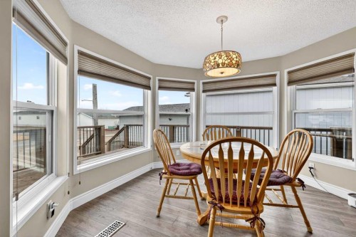 11 Doubletree Way, Strathmore, AB 