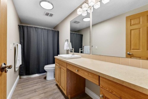 11 Doubletree Way, Strathmore, AB 